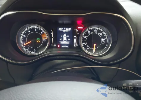 2019 Jeep Cherokee Latitude Fwd z USA, uszkodzony, nr VIN 1C4PJLCB3KD265212